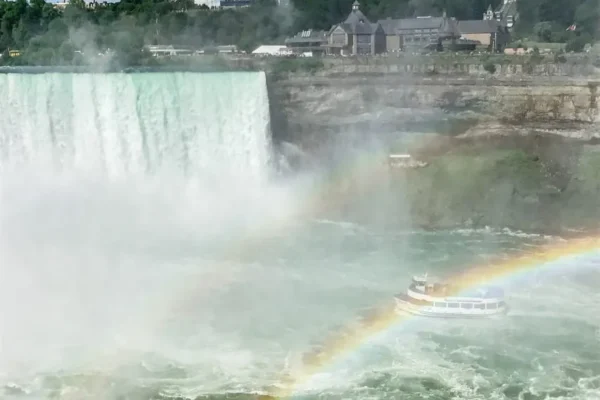 1-Day Niagara Falls Tour
